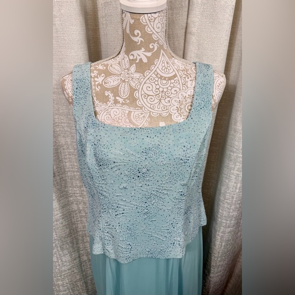 Alex Evenings 2-Piece Formal Gown Set Sage Green 14P Petite Lace Jacket & dress - Picture 3 of 10